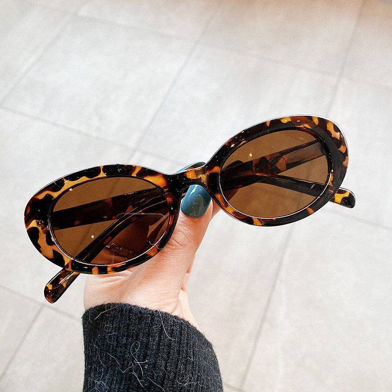 แว่นกันแดดทรงวงรีขนาดเล็กสไตล์ - Designer Sunglasses บทวิจารณ์และราคา