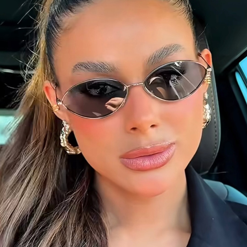 แว่นกันแดดทรงแคทอายสไตล์เรโทรส - Designer Sunglasses บทวิจารณ์และราคา